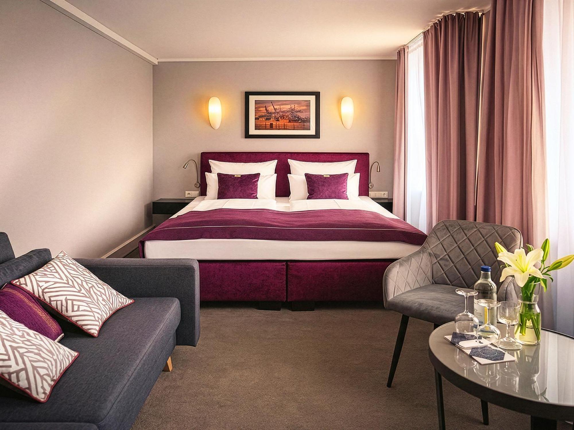 Large Double Room,1769977130:JPEG